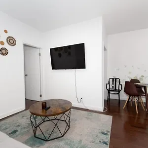 Heart Of Downtown Manhattan - Stylish One Bedroom In Vibrant Union Square New York
