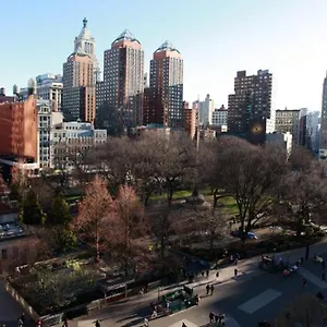 Oasis In The Heart Of Union Square Downtown Manhattan New York