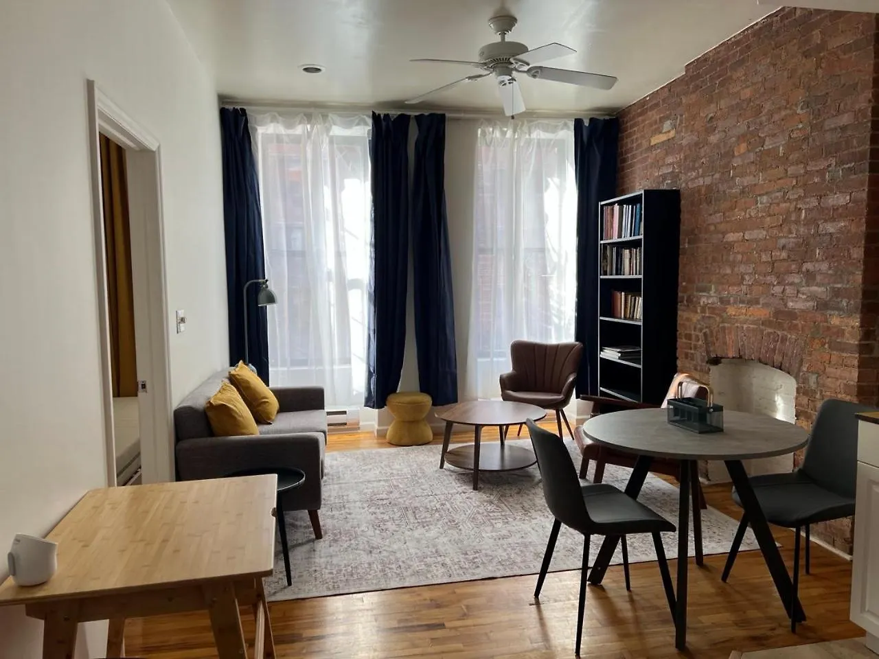 Cottage 215 Apartments New York 0*,  United States
